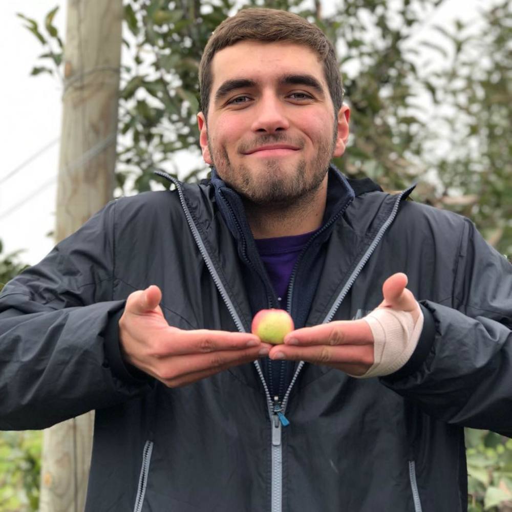 Meet your Posher, Zack